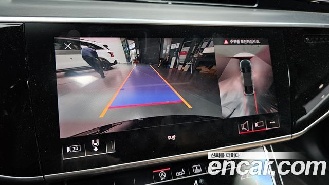Audi S8 2020 — photo 21