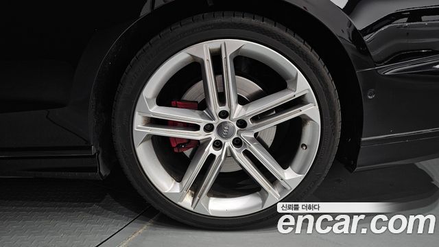 Audi S8 2020 — photo 7