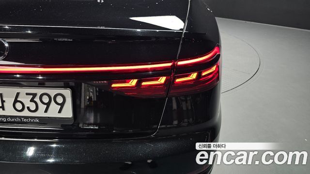 Audi S8 2020 — photo 9