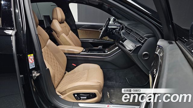 Audi S8 2020 — photo 16