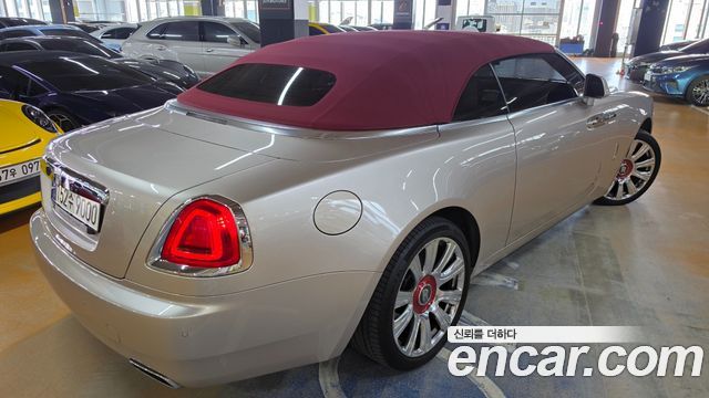 Rolls-Royce Dawn 2021 — photo 2
