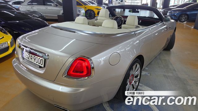 Rolls-Royce Dawn 2021 — photo 5