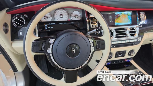 Rolls-Royce Dawn 2021 — photo 12
