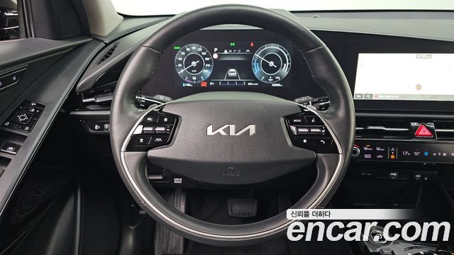 Kia Niro 2024 — photo 24