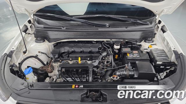 Hyundai Venue 2023 — photo 6