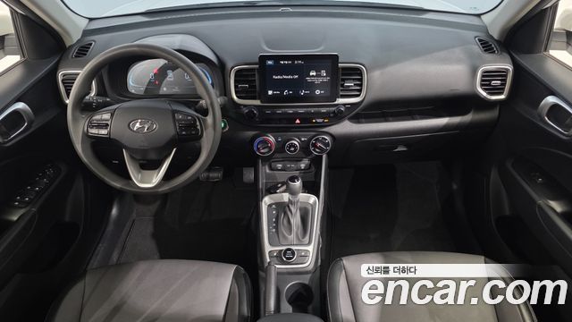Hyundai Venue 2023 — photo 10
