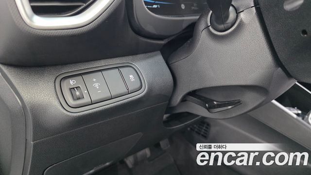 Hyundai Venue 2023 — photo 27