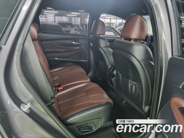 Hyundai Santafe 2019 — photo 12