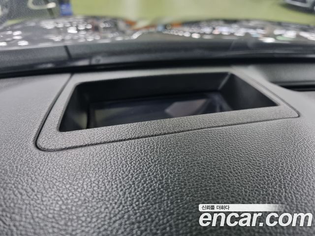 Hyundai Santafe 2019 — photo 18