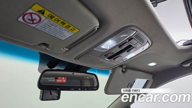 Kia Canival 2019 — photo 22