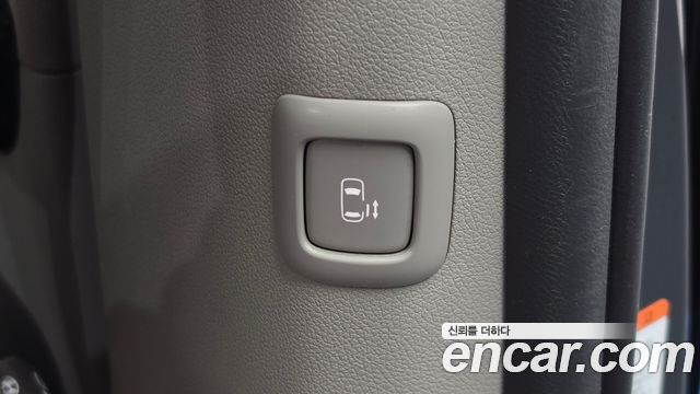 Kia Canival 2019 — photo 25