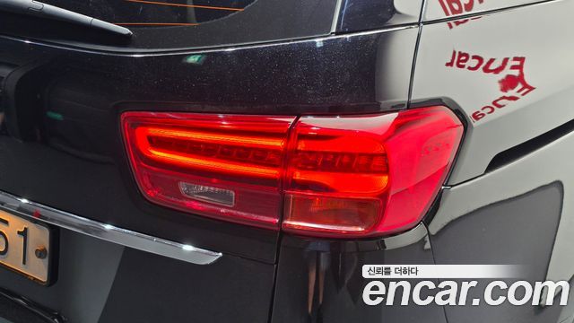 Kia Canival 2019 — photo 9