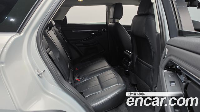Land Rover Range Rover Evoque 2020 — photo 17