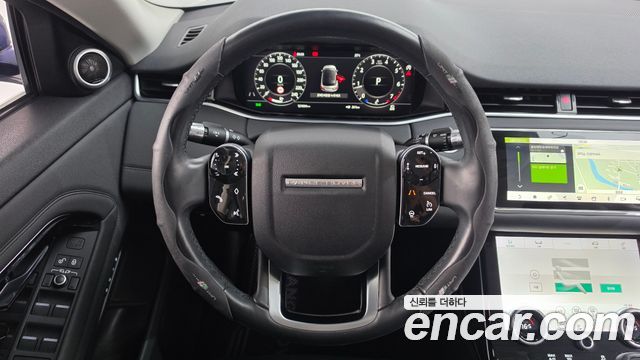 Land Rover Range Rover Evoque 2020 — photo 20