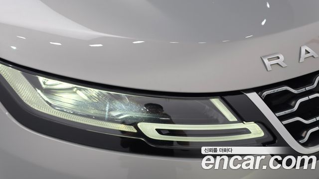 Land Rover Range Rover Evoque 2020 — photo 8