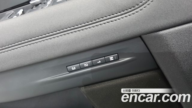 Land Rover Range Rover Evoque 2020 — photo 34