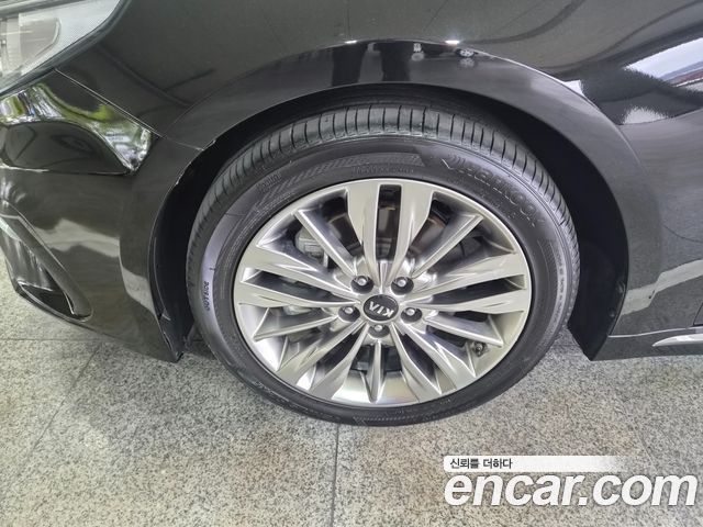 Kia K5 2019 — photo 5