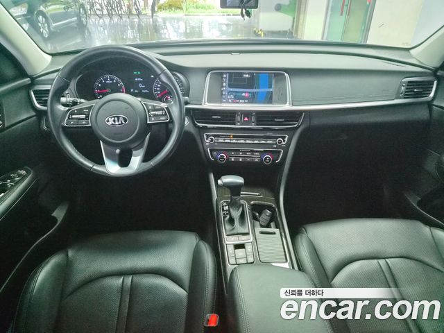 Kia K5 2019 — photo 10