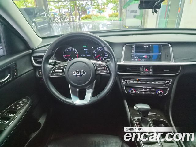 Kia K5 2019 — photo 11