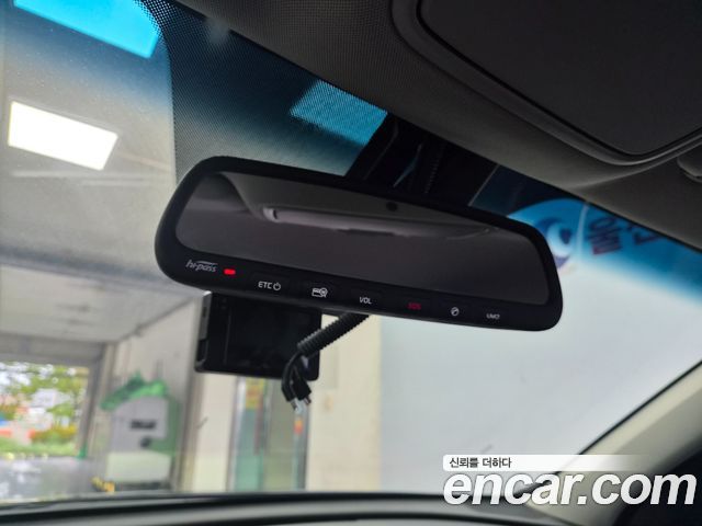Kia K5 2019 — photo 19