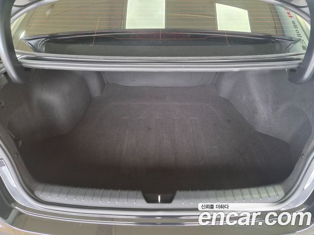 Kia K5 2019 — photo 20