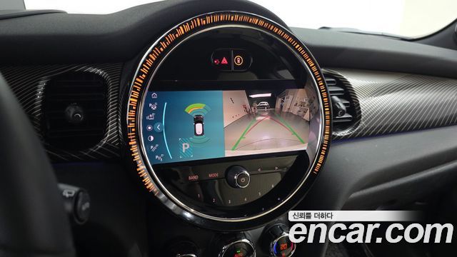 Mini Cooper 2024 — photo 20