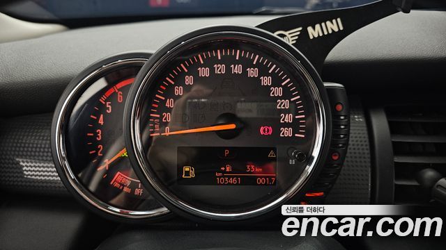 Mini Cooper 2017 — photo 11