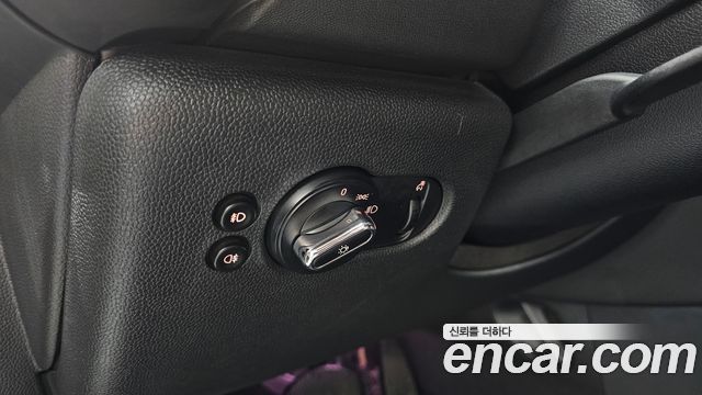 Mini Cooper 2017 — photo 22
