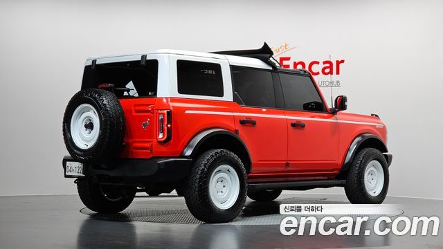 Ford Bronco 2023 — photo 2