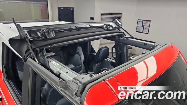 Ford Bronco 2023 — photo 25