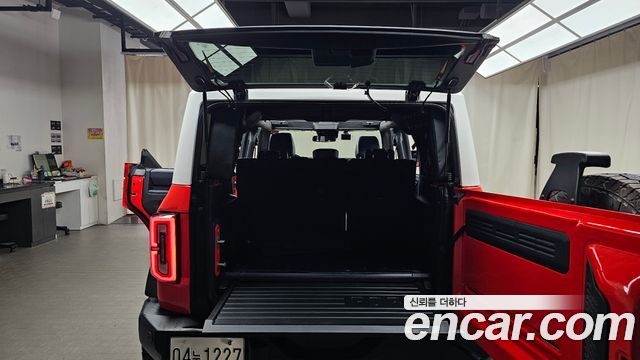 Ford Bronco 2023 — photo 26