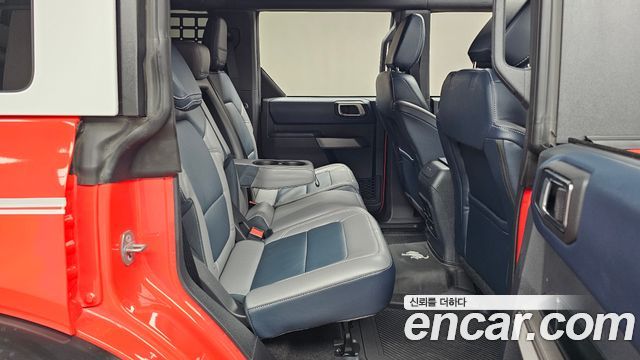 Ford Bronco 2023 — photo 16
