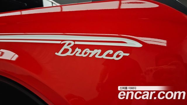 Ford Bronco 2023 — photo 28