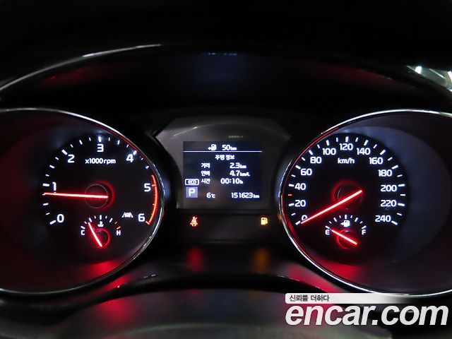Kia Canival 2019 — photo 11