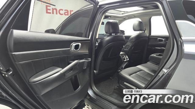 Kia Sorento 2021 — photo 16