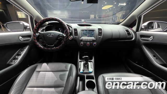 Kia K3 2018 — photo 10