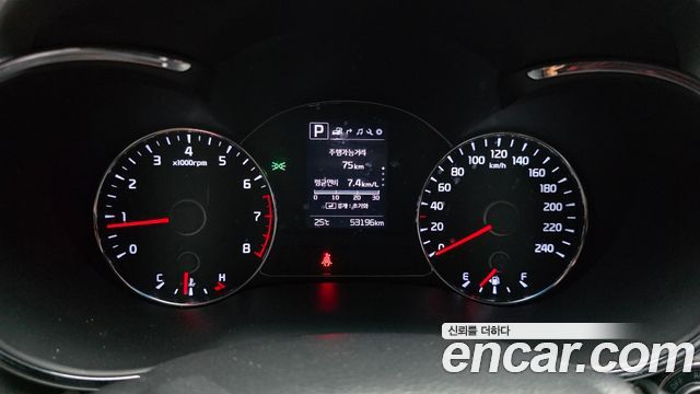 Kia K3 2018 — photo 11