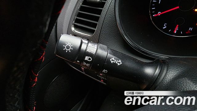 Kia K3 2018 — photo 22