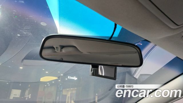 Kia K3 2018 — photo 24