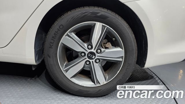 Kia K3 2018 — photo 7
