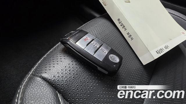 Kia K3 2018 — photo 32