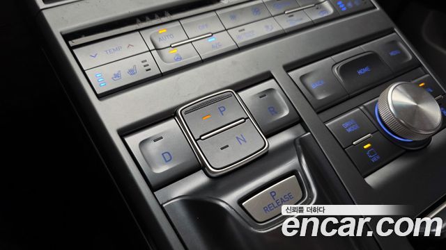 Hyundai Nexo 2024 — photo 12