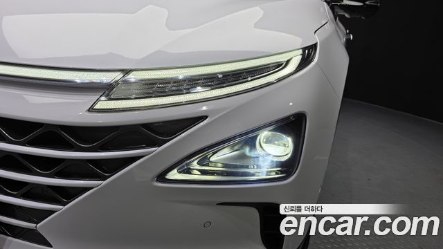 Hyundai Nexo 2024 — photo 8