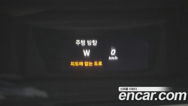 Mercedes-Benz C-Class 2017 — photo 16
