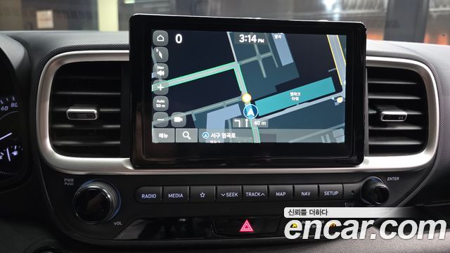 Hyundai Venue 2021 — photo 15