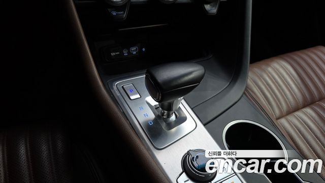 Genesis G70 2018 — photo 9
