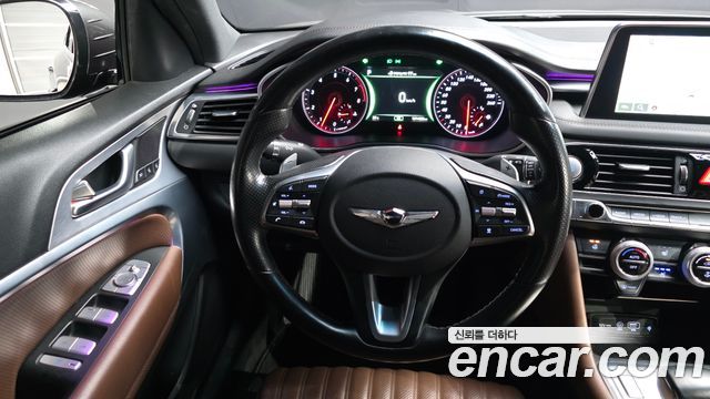 Genesis G70 2018 — photo 13