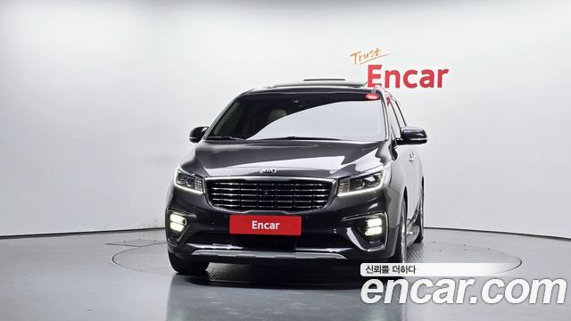 Kia Canival 2019 — photo 3