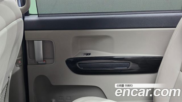 Kia Canival 2019 — photo 15