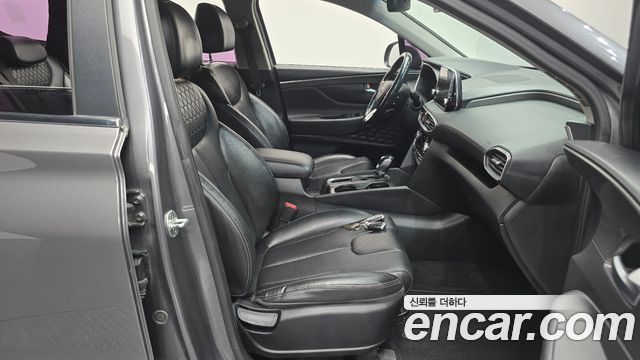 Hyundai Santafe 2020 — photo 11
